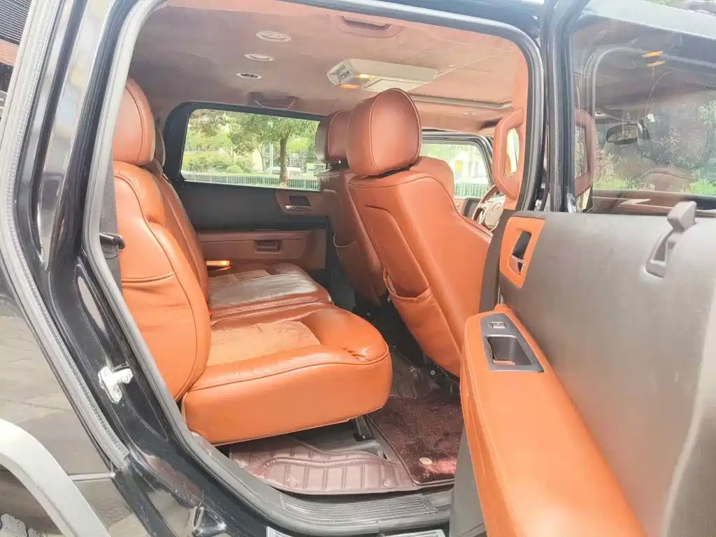 Hummer H2 2014 2008 Model 6.2 AT