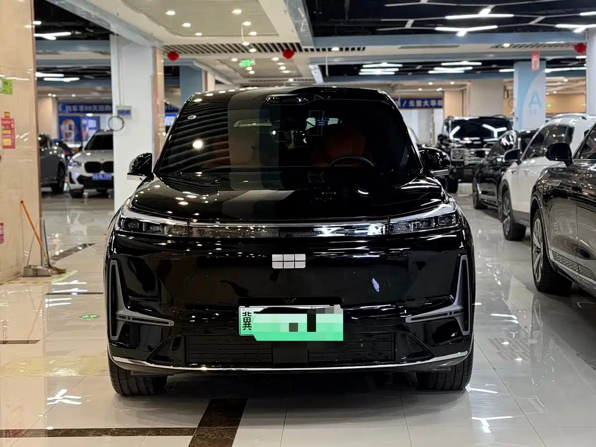 Geely Galaxy Galaxy M9 2026 2025 Base Model