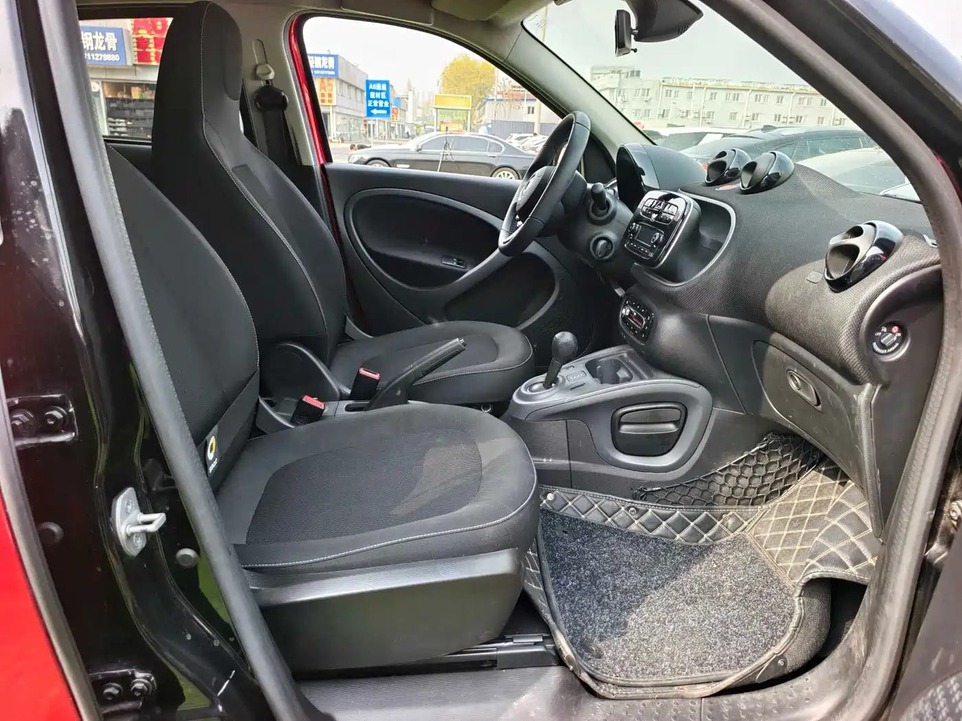 smart forfour 2019 2018 1.0L 52kW Passion Edition