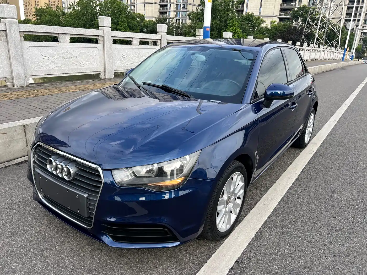 Audi A1 2015 2014 30 TFSI Sportback Fashion