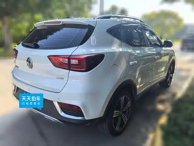 MG ZS 2018 1.5L Manual Luxury China V — фото 2