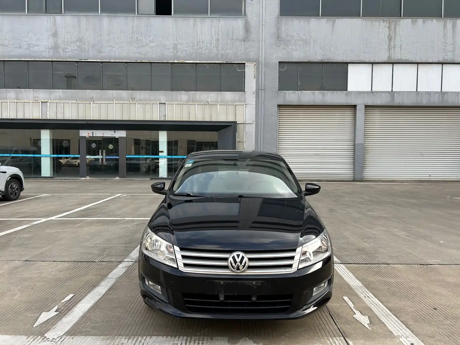 Photo 2 - Volkswagen Santana