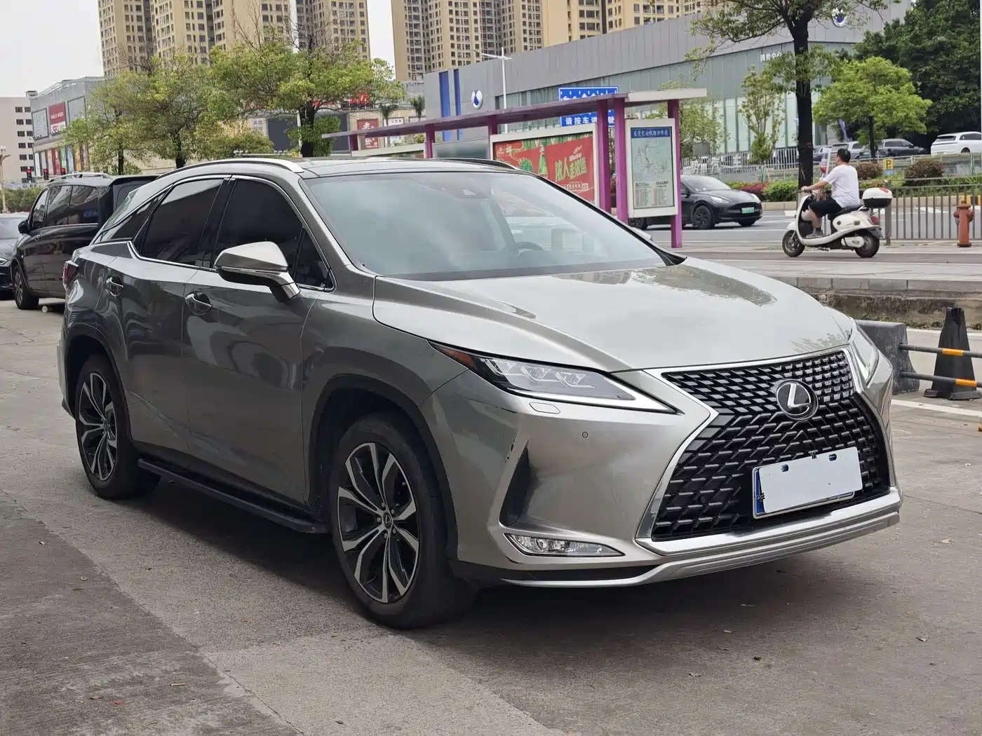 LEXUS RX