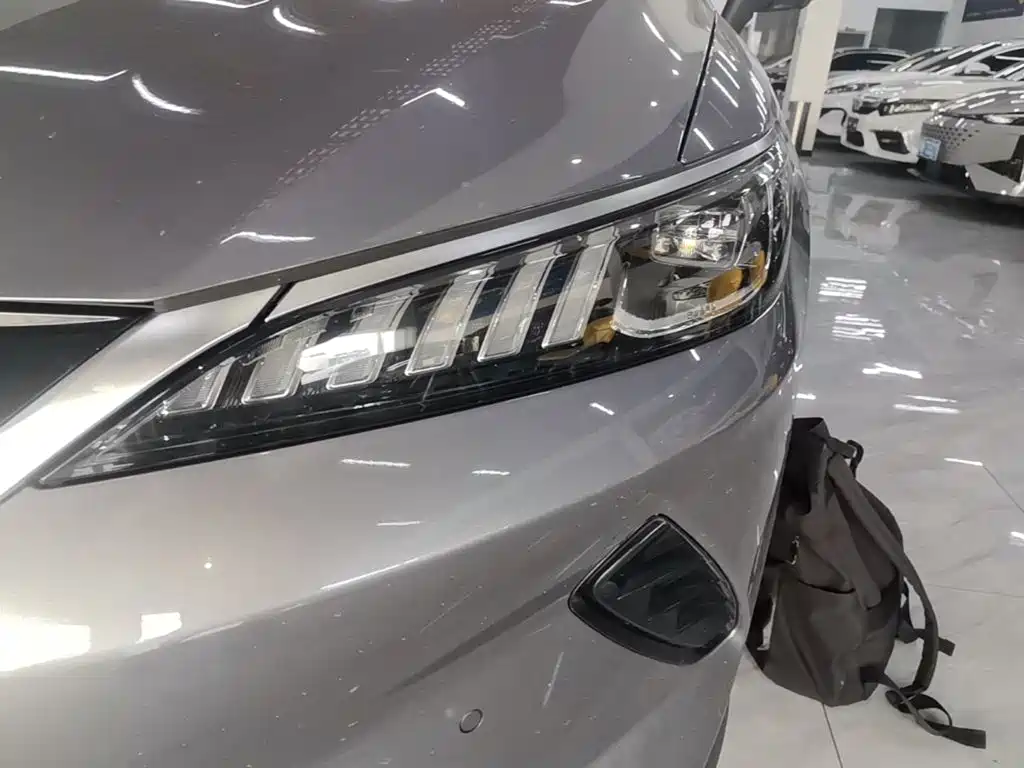 Фото 24 - BYD Qin PLUS