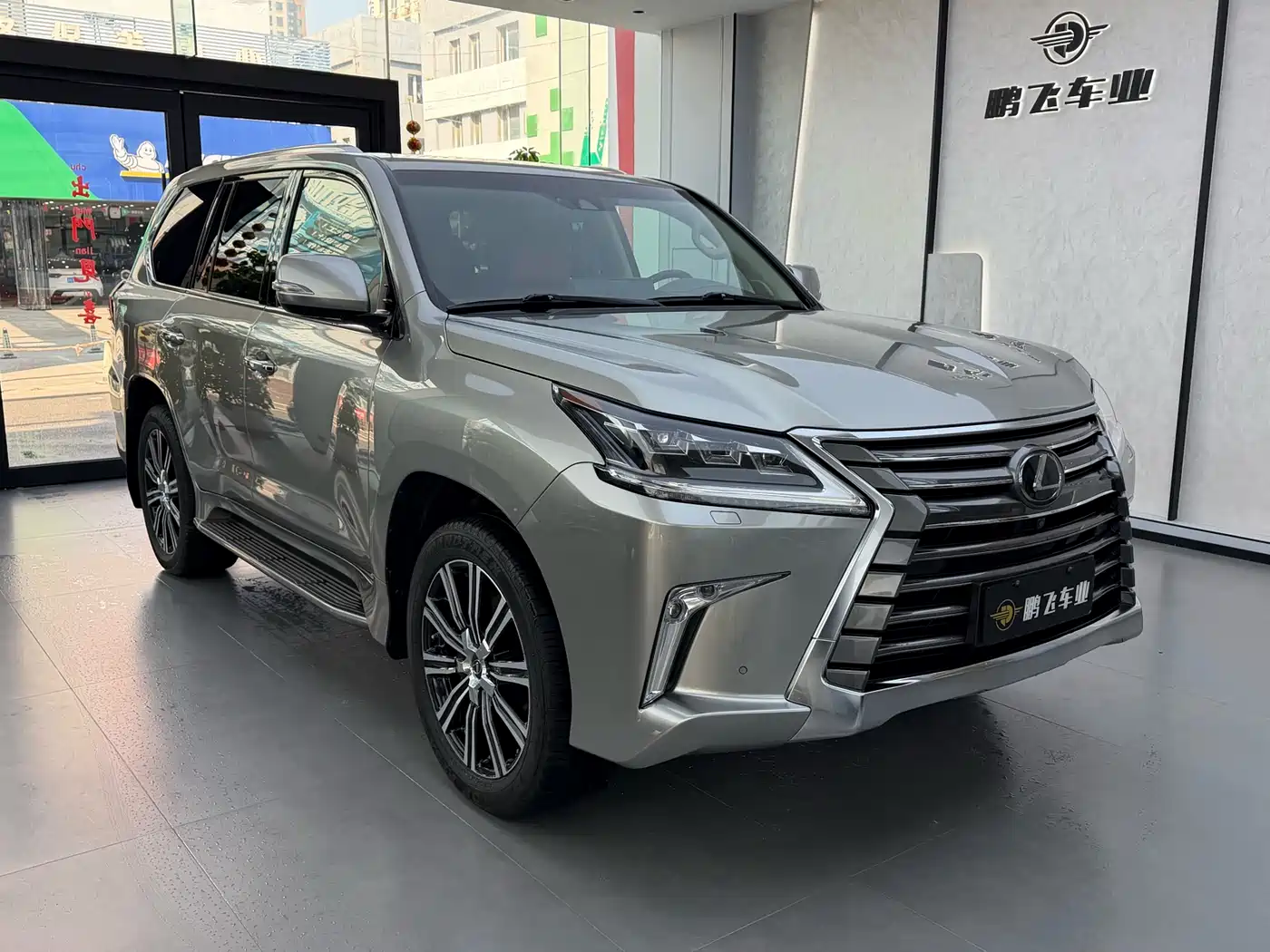 Lexus LX 2019 570 Prestige Luxury Edition фото 20