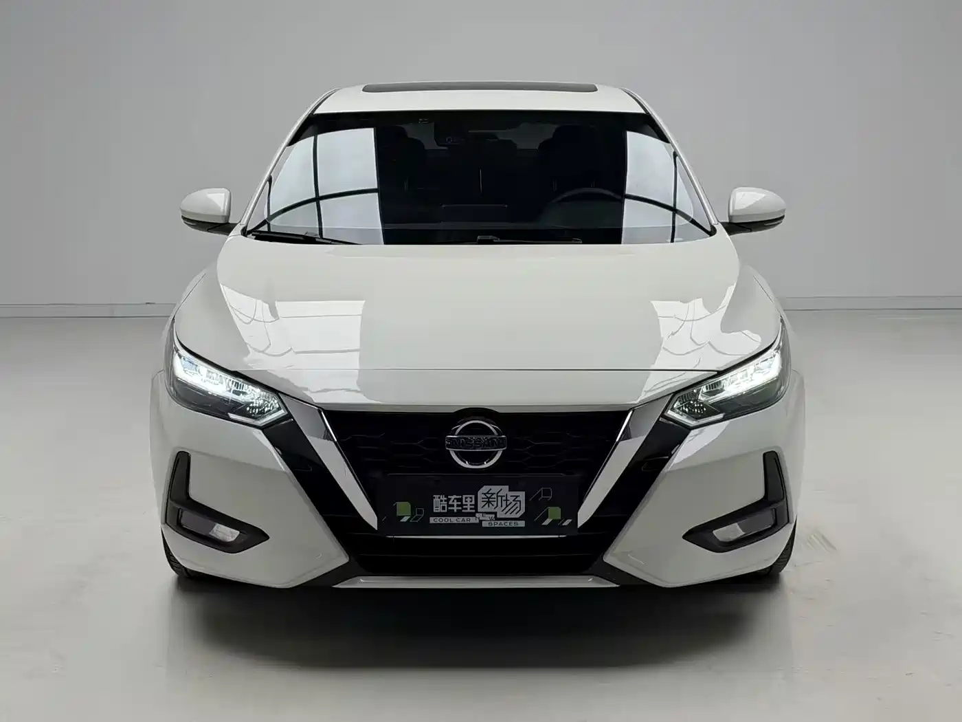 Nissan SYLPHY, миниатюра 2