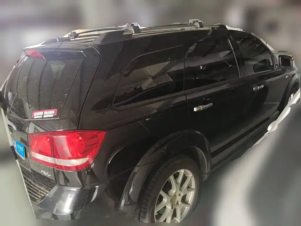 Dodge Journey 2015 2013 Model 2.4L 2WD Premium Edition