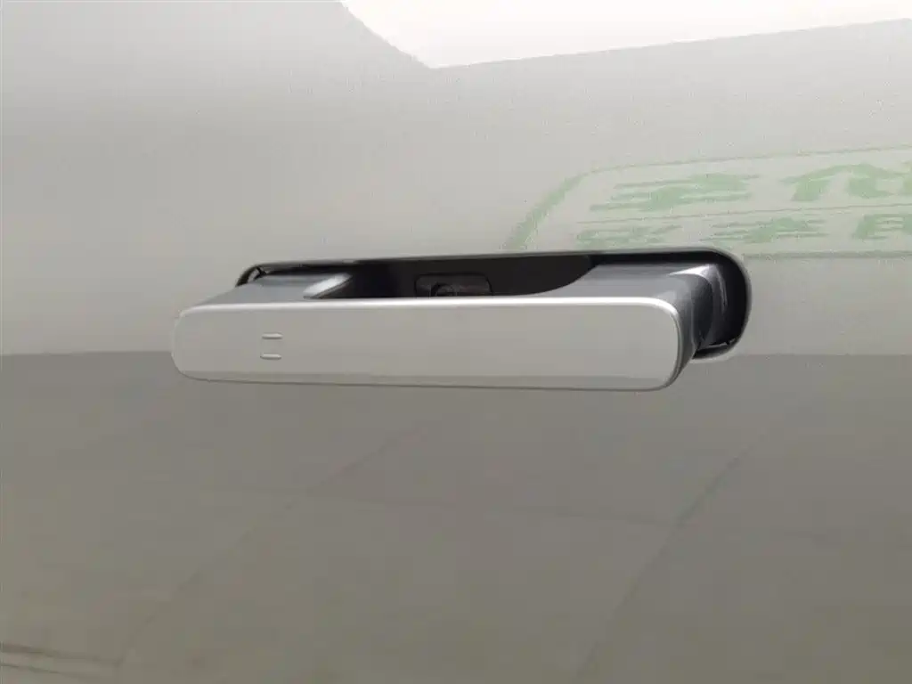 ZEEKR EXTREME KRYPTON 001