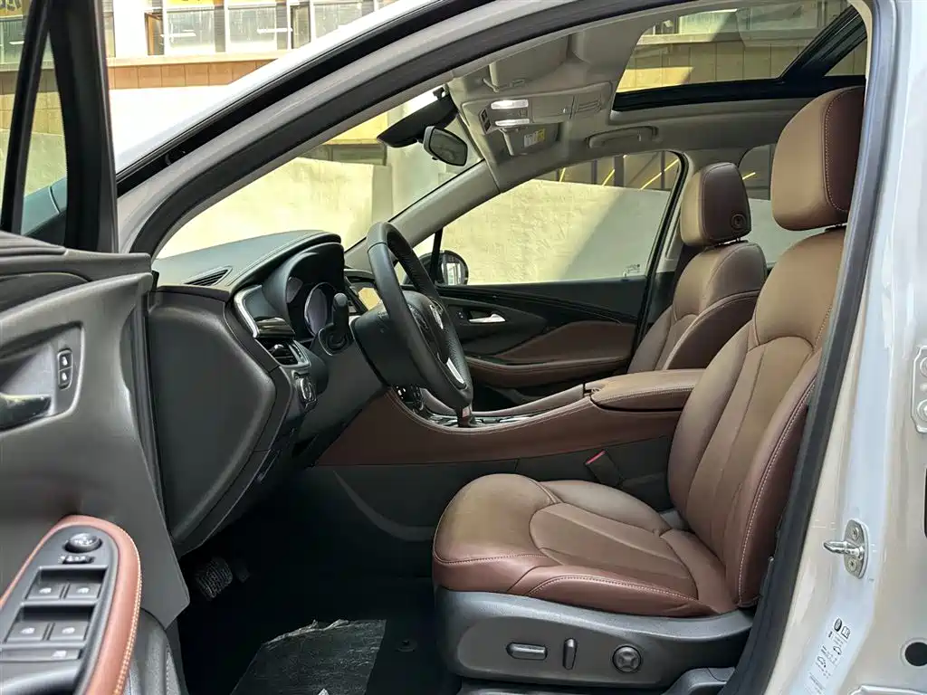 Фото 9 - Buick Envision Plus