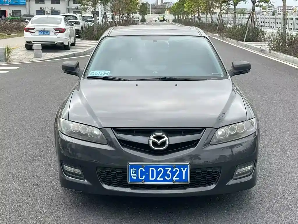 Фото 2 - Mazda 6