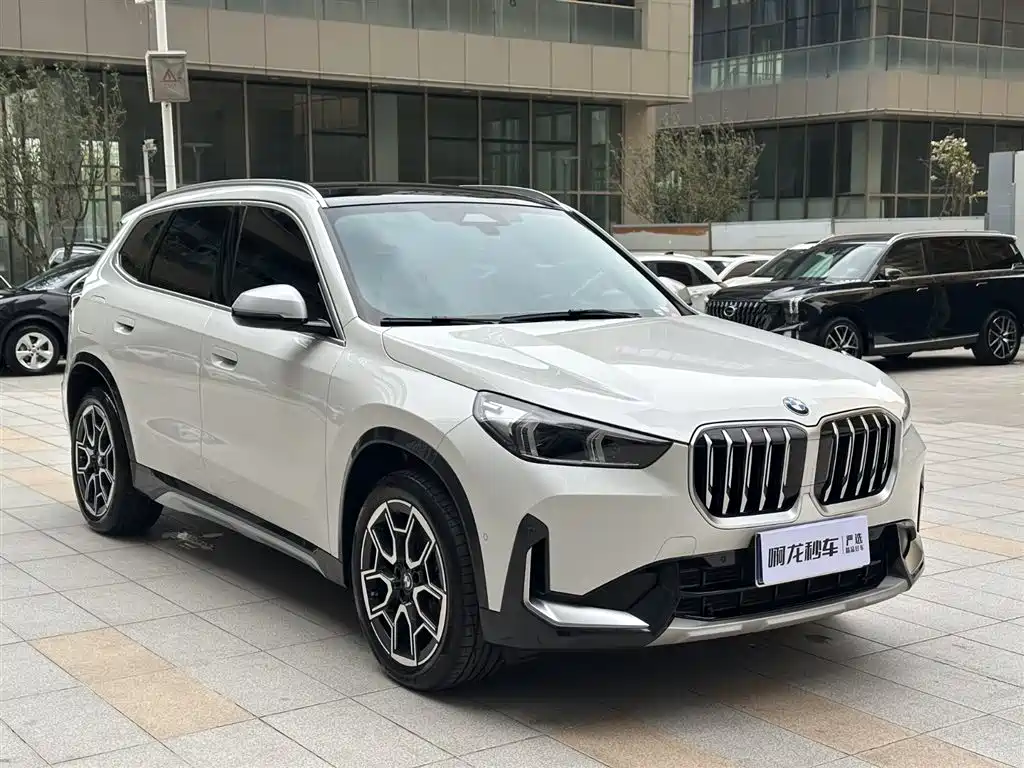 BMW X1 2023 sDrive25Li X Design Package фото 5