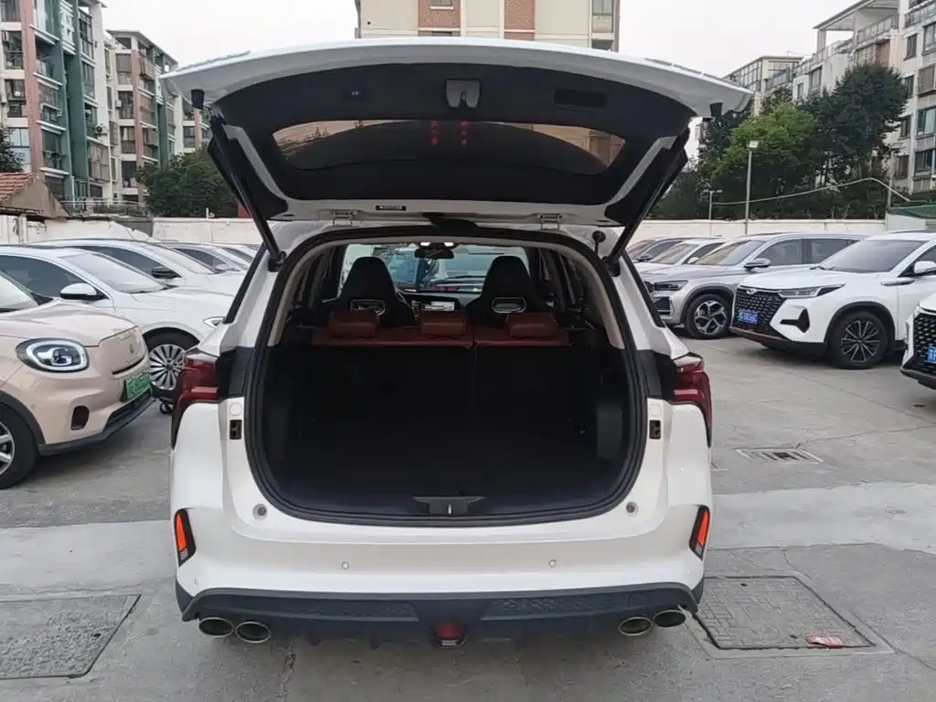 Фото 19 - Changan CS75 PLUS