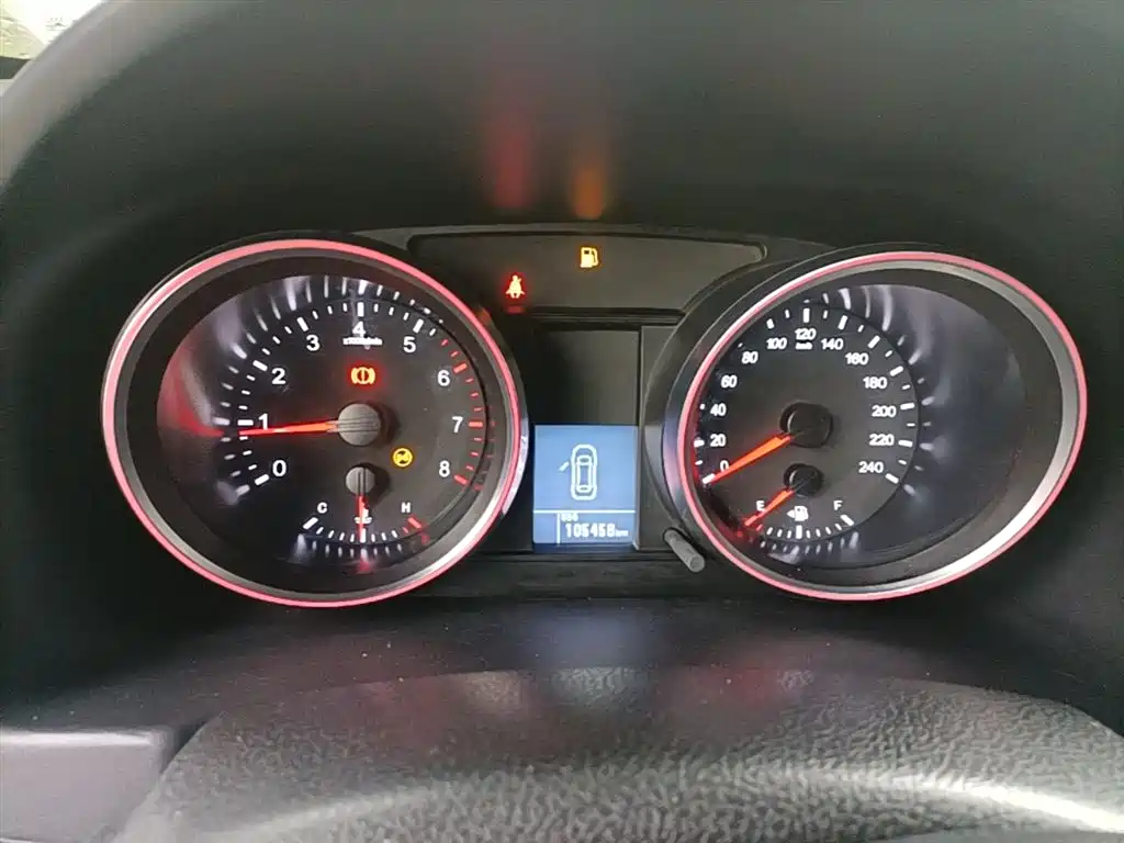 Фото 12 - Haval M6