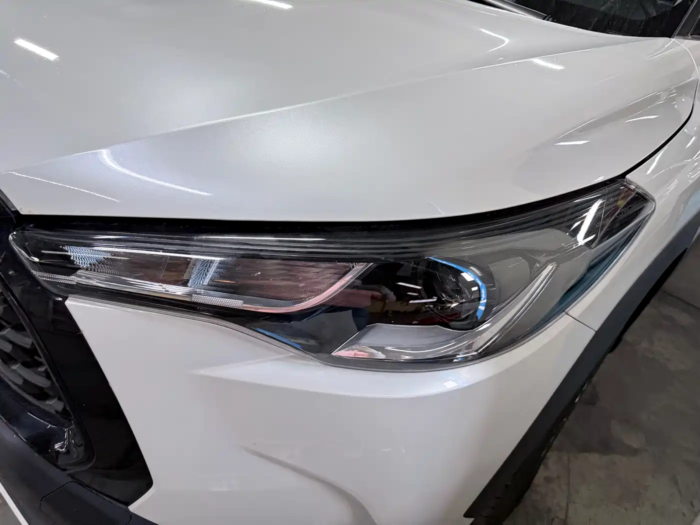Toyota Corolla Cross 2025 2024 Model 2.0L Pioneer Edition