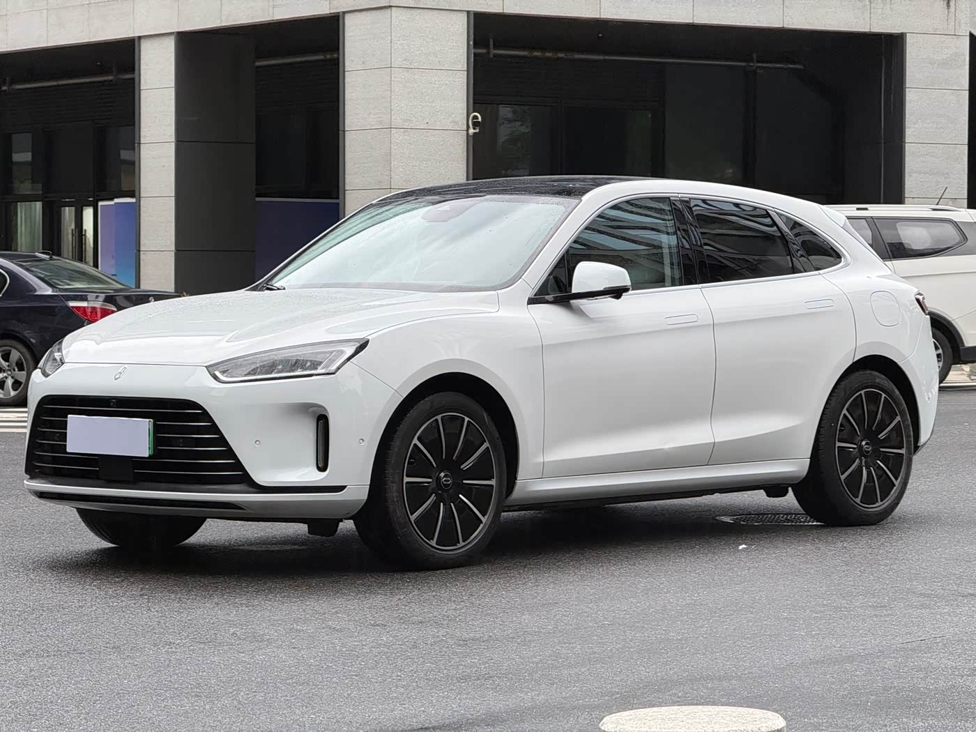 AITO Wenjie AITO M5
