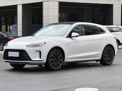 AITO M5