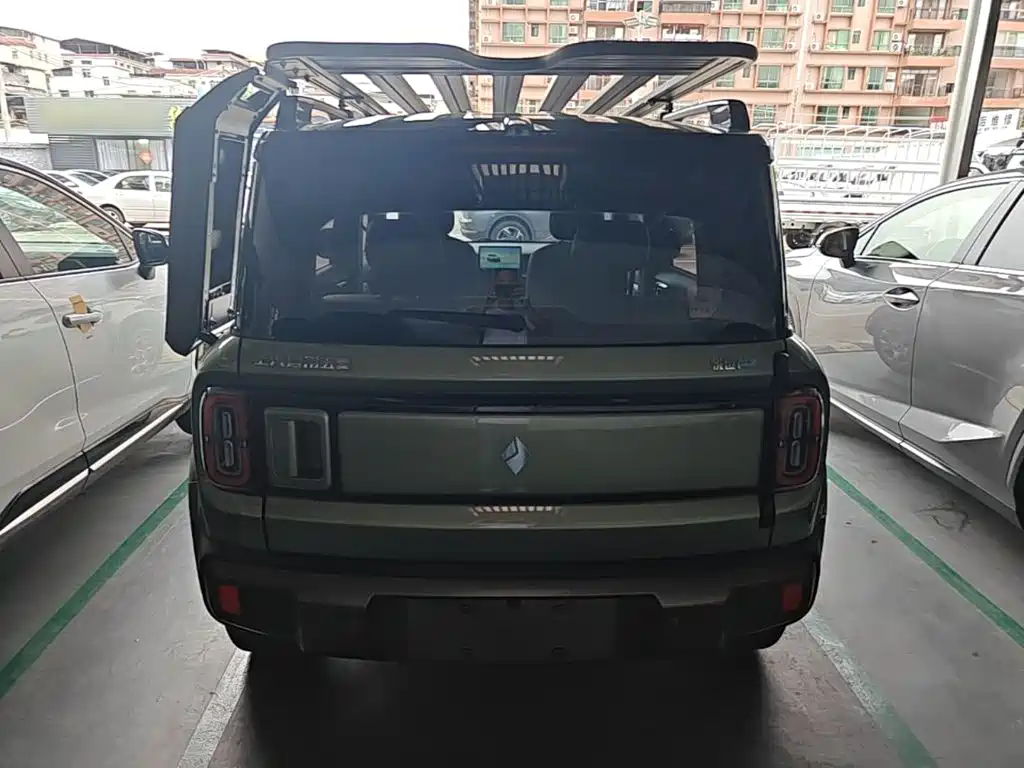 Baojun Yueye Plus 2024 2024 Smart Premium 4-Seater