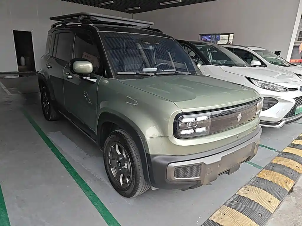 Baojun Yueye Plus 2024 2024 Smart Premium 4-Seater