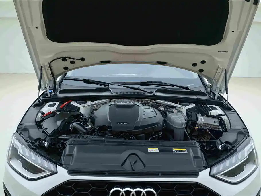 Audi A4L 2022 40 TFSI Luxury Dynamic фото 7