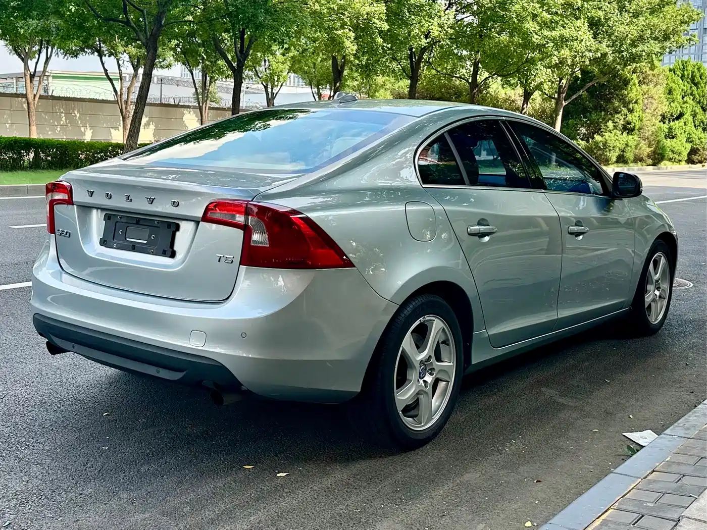 Volvo S60 (Import) 2012 2012 Model T5 Comfort