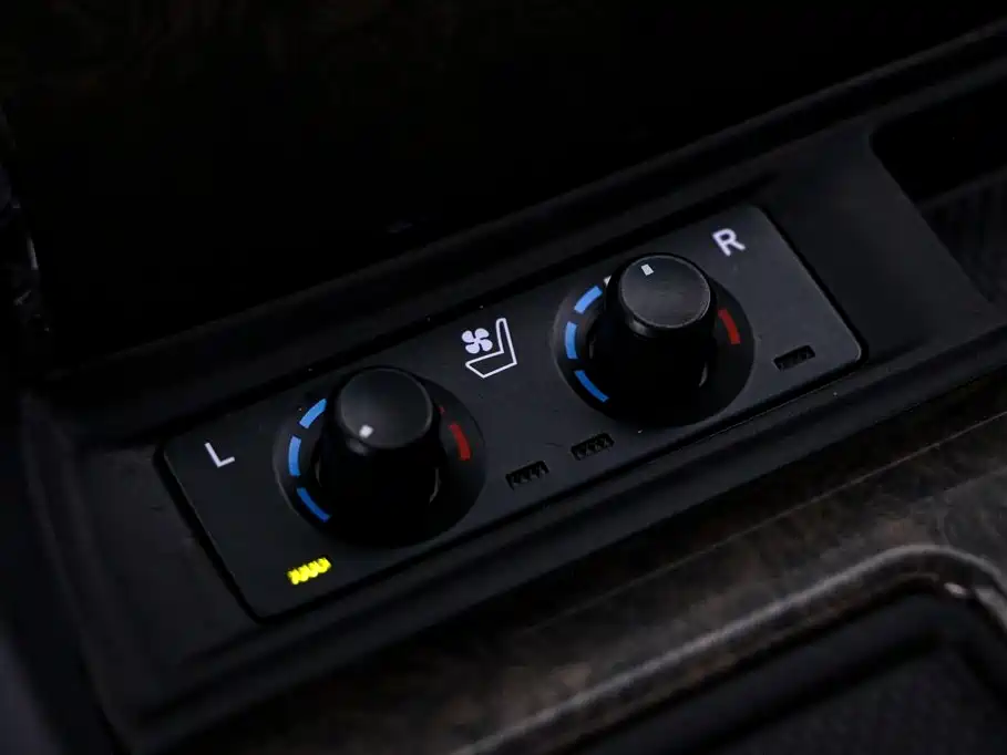 Toyota Vellfire 2020 2020 Twin Engine 2.5L HV Premium Edition