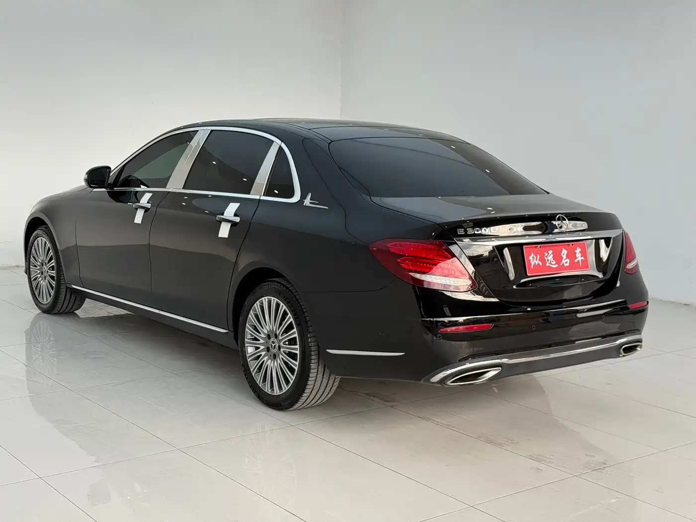 Mercedes-Benz E-Class 2020 E 300 L Fashion фото 20