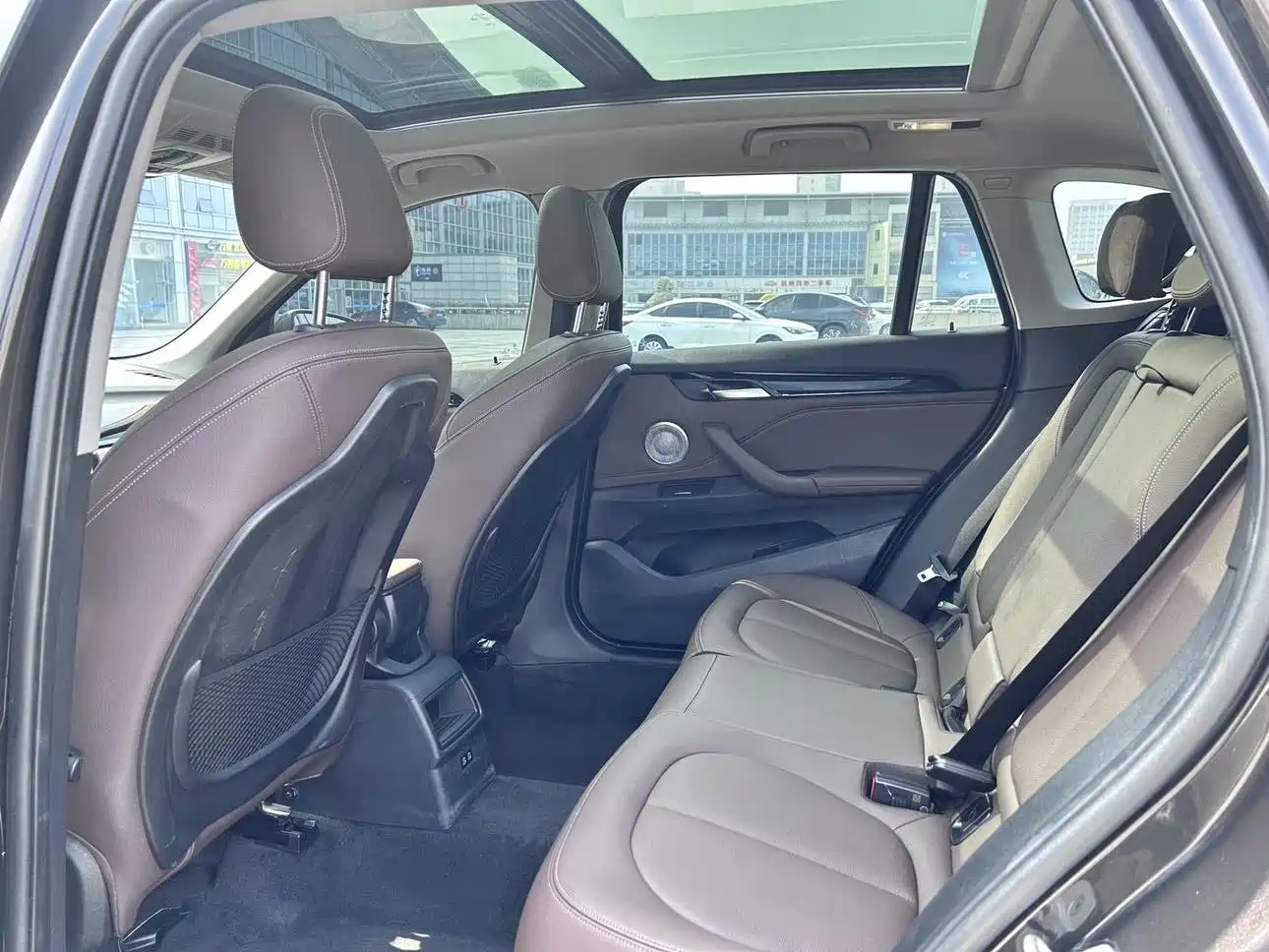 BMW X1 2021 sDrive20Li Fashion фото 15