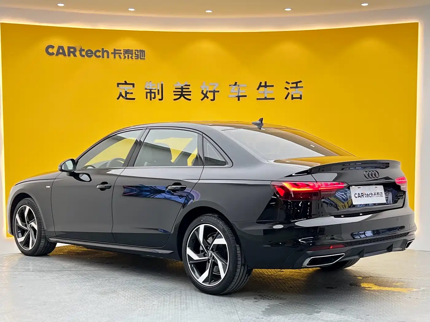 Audi A4L 2023 40 TFSI Bang&Olufsen Starlight Edition фото 28