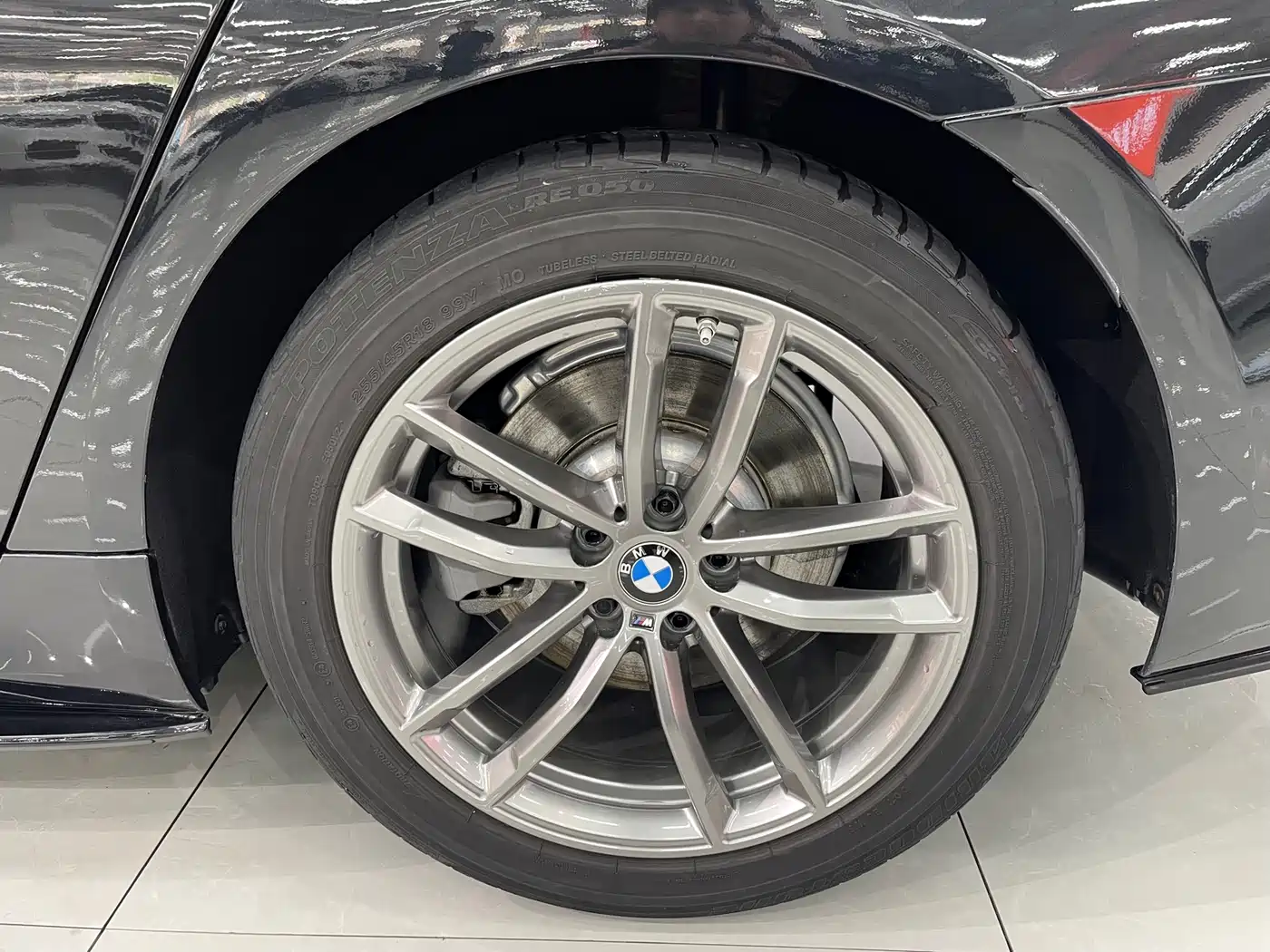 BMW 5 Series (Import) 2020 Model 525i M Sport Package фото 21