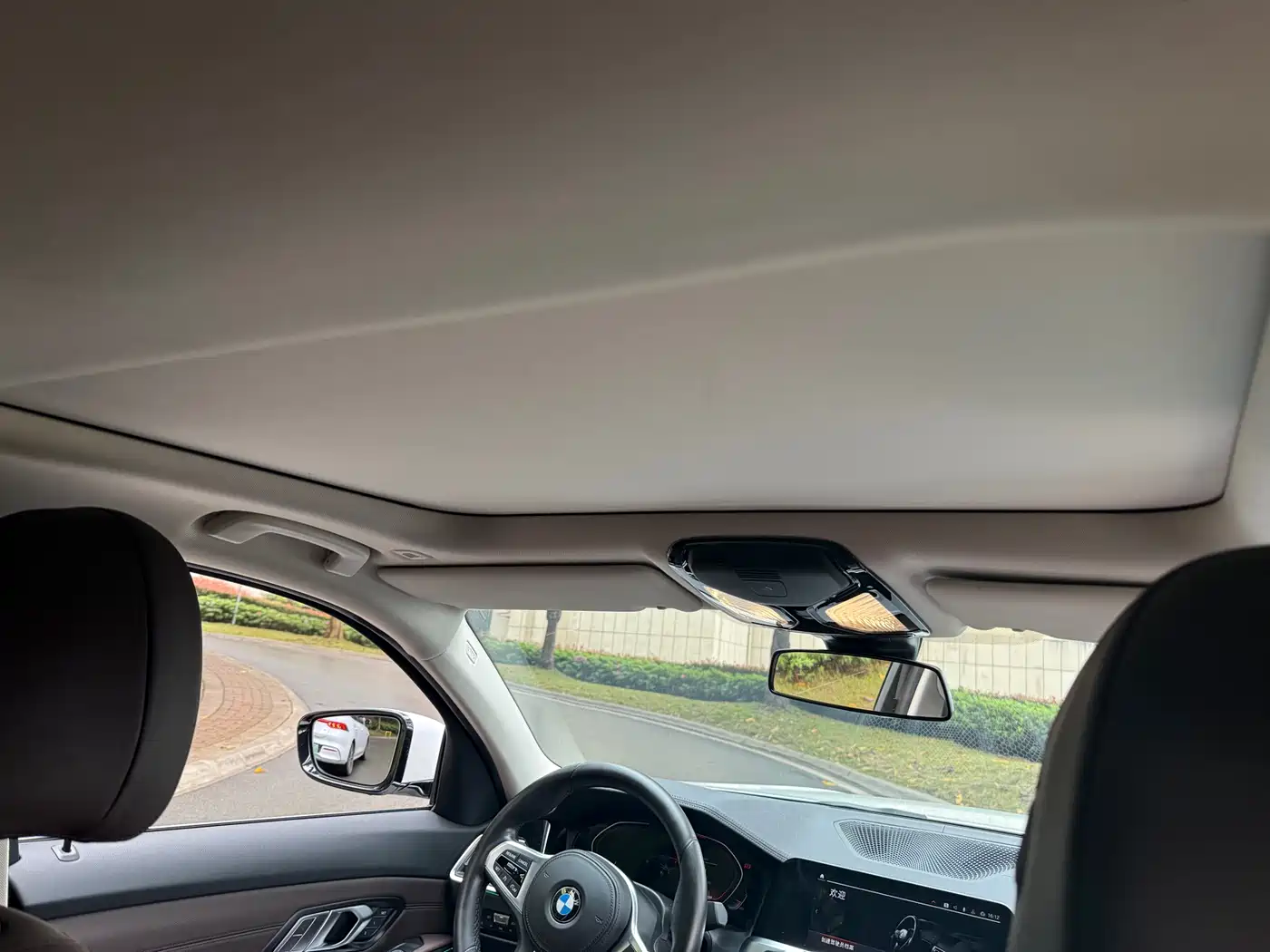 BMW 3 Series 2022 325i M Sport Package фото 6