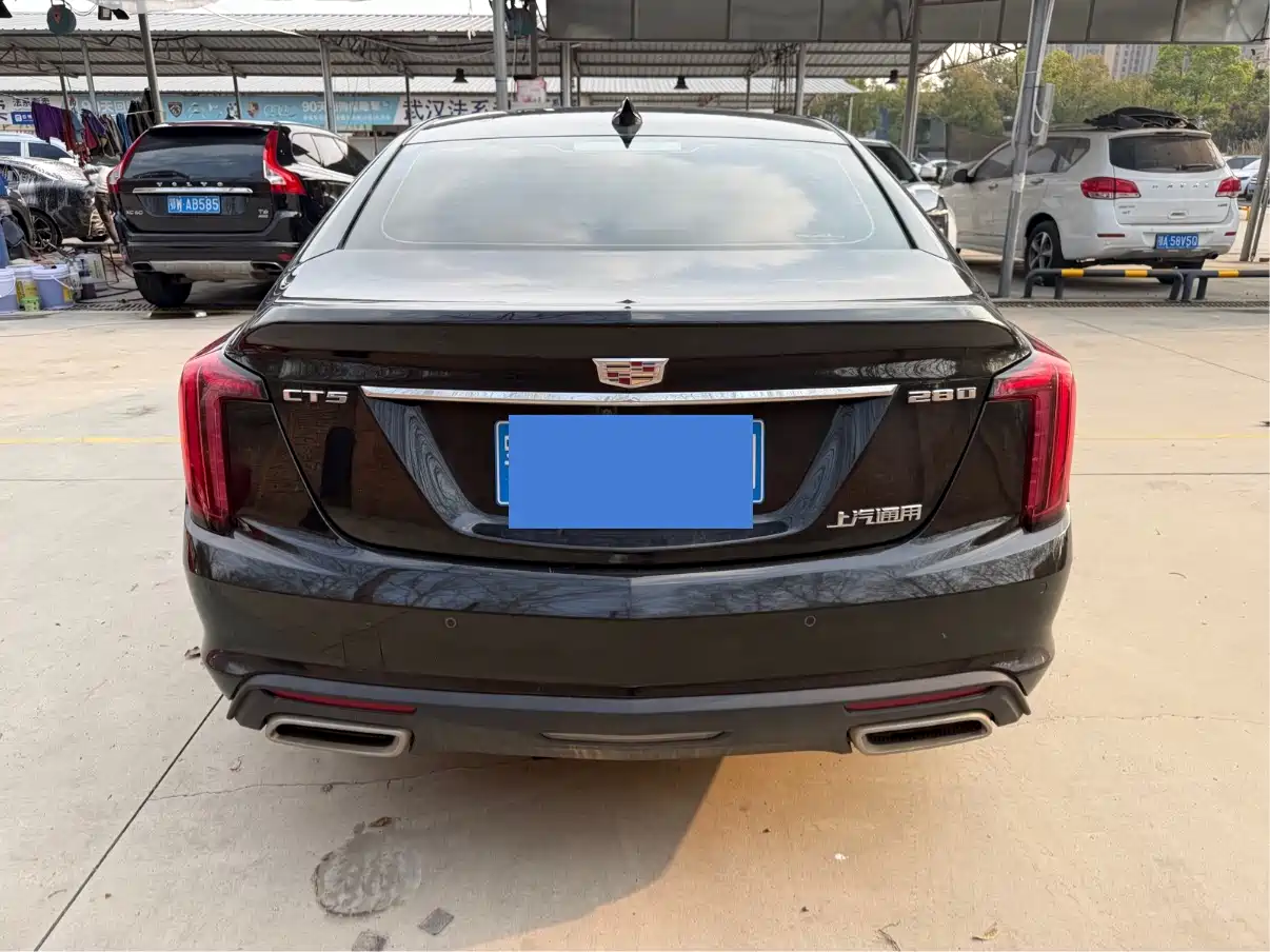CADILLAC CT5