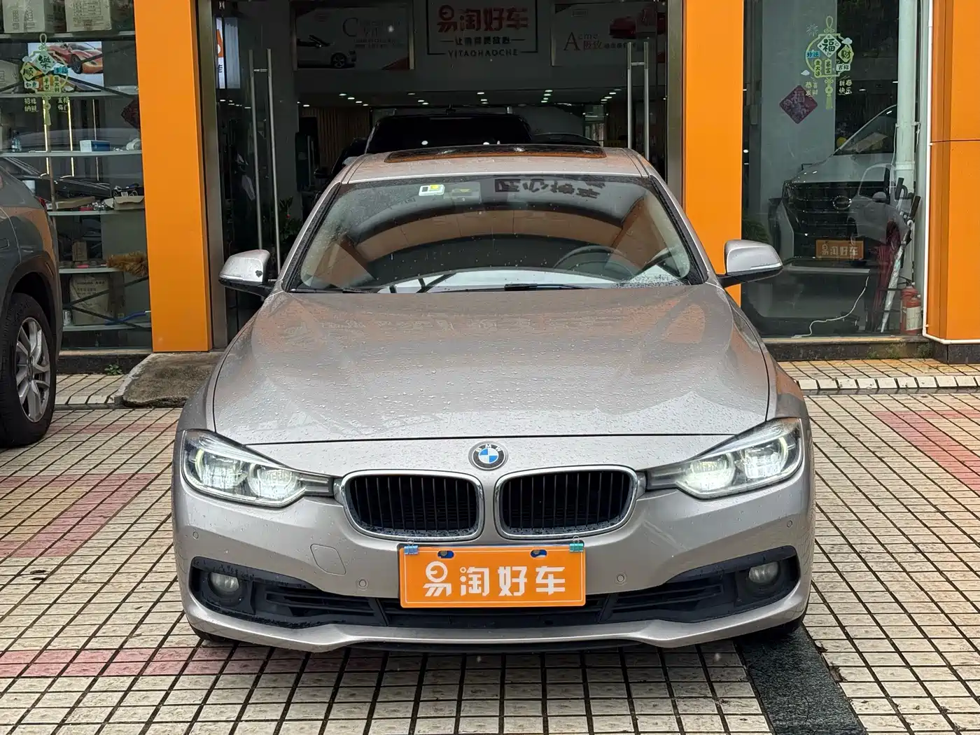 Фото 2 - BMW 3 Series