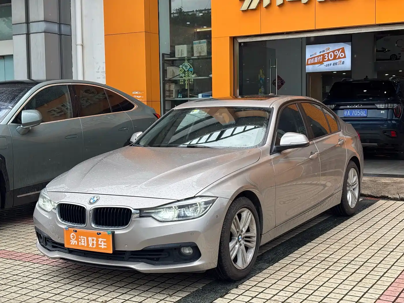 Фото 1 - BMW 3 Series