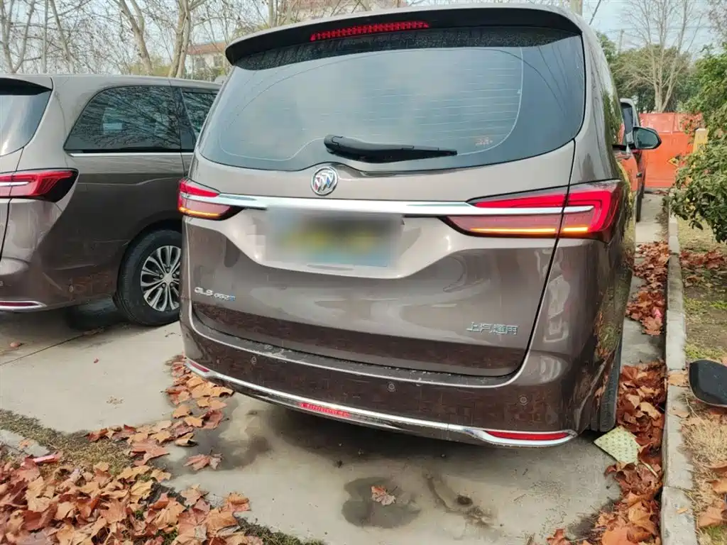 BUICK GL8