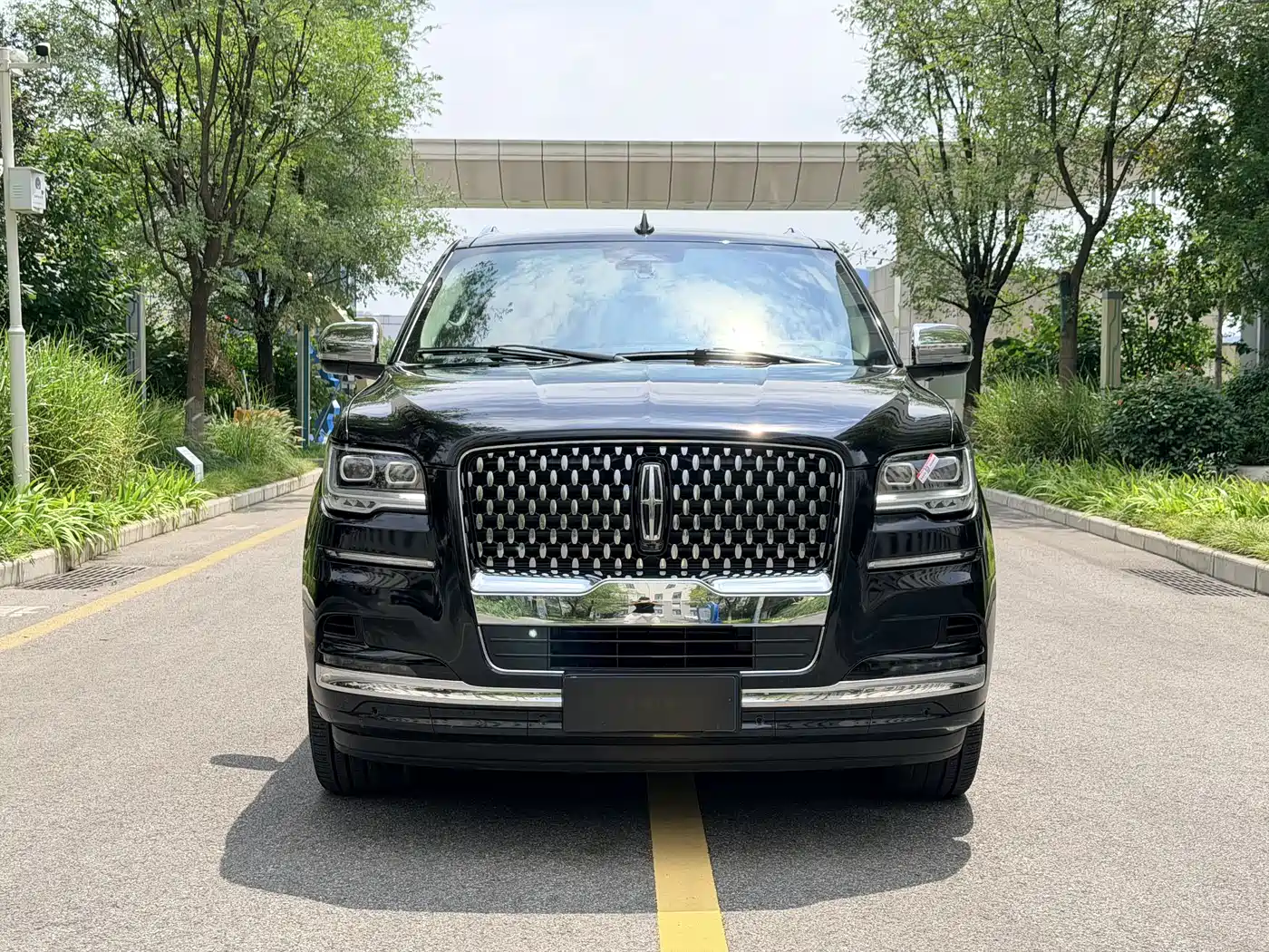 Lincoln Navigator 2023 2022 3.5T Presidential Edition