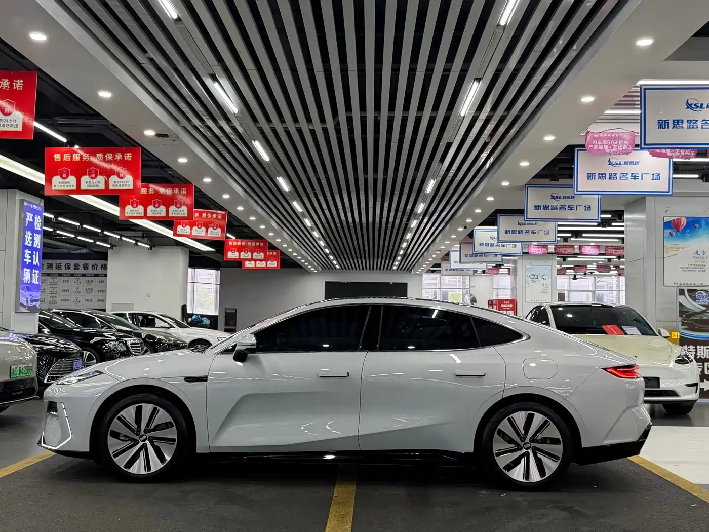 Geely Galaxy Galaxy E8 2024 2024 550km RWD MAX