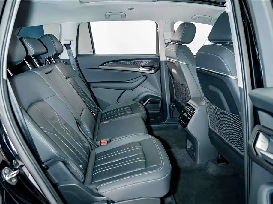 Audi Q6 2025 2024 40 TFSI quattro Cloud View Yulin Package 7-seater