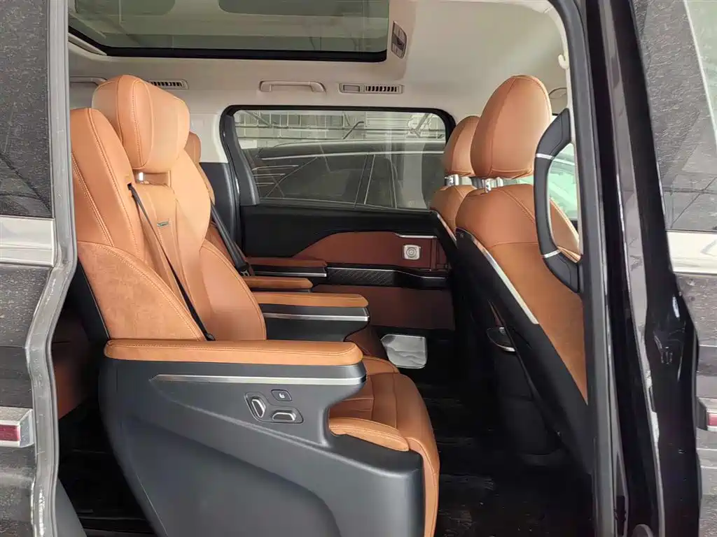 Hongqi HONGQI HQ9 PHEV