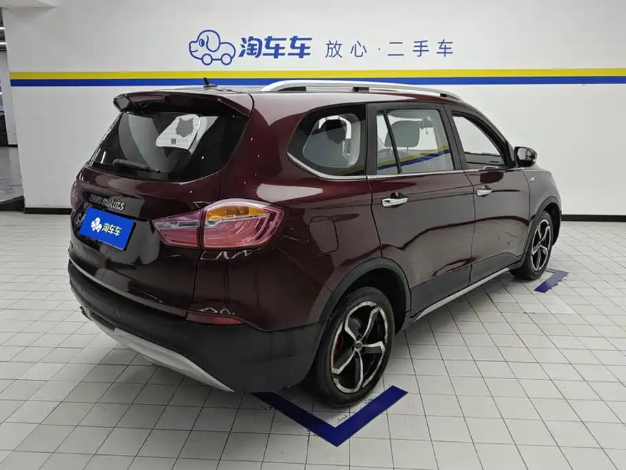 SWM Motor SWM X7 2017 2017 1.5T Automatic Smart Enjoy 7-seater