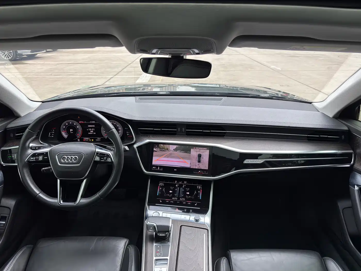 Фото 7 - Audi A6L