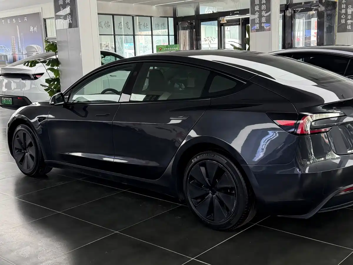 Tesla Model 3 2026 2023 Rear-Wheel Drive