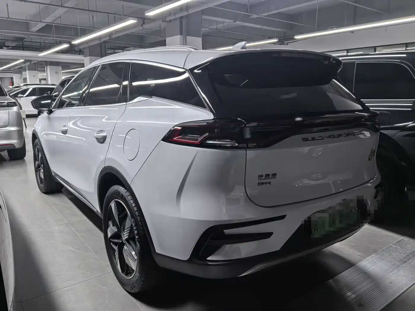 BYD Tang New Energy 2023 Model DM-i Champion Edition 112KM Premium фото 18