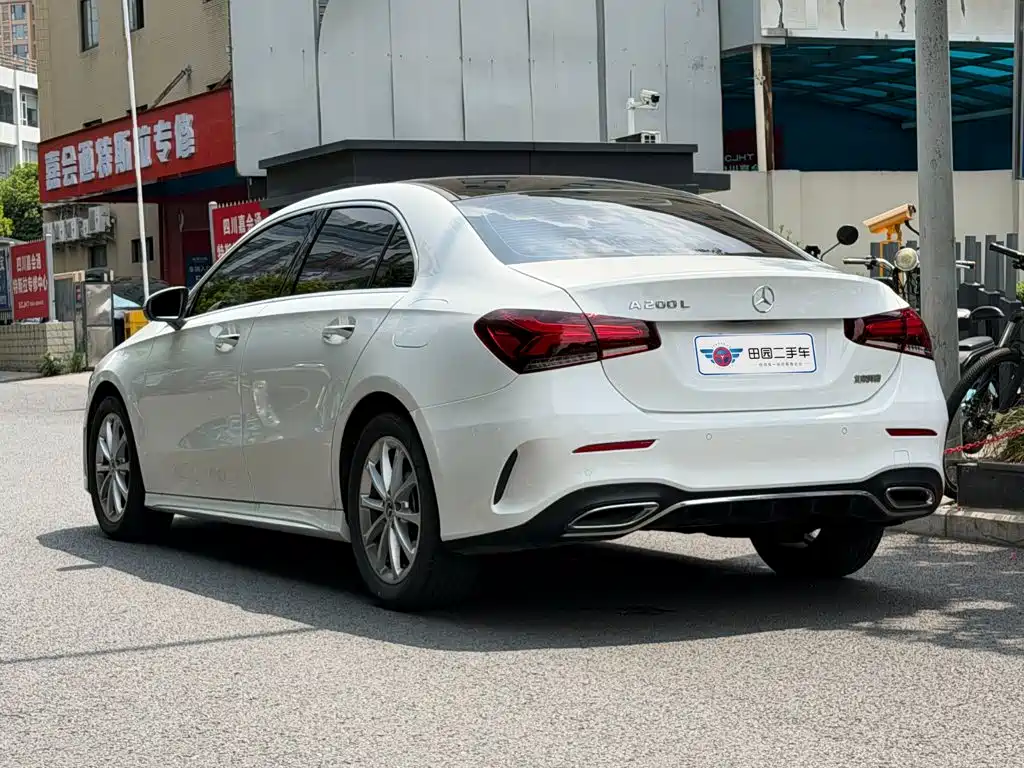 Фото 4 - Mercedes-Benz A-Class