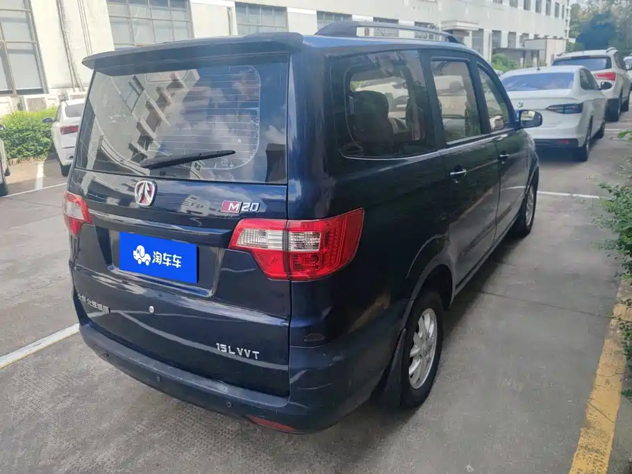 BAIC Weiwang M20 2014 2014 1.5L Comfort BJ415B