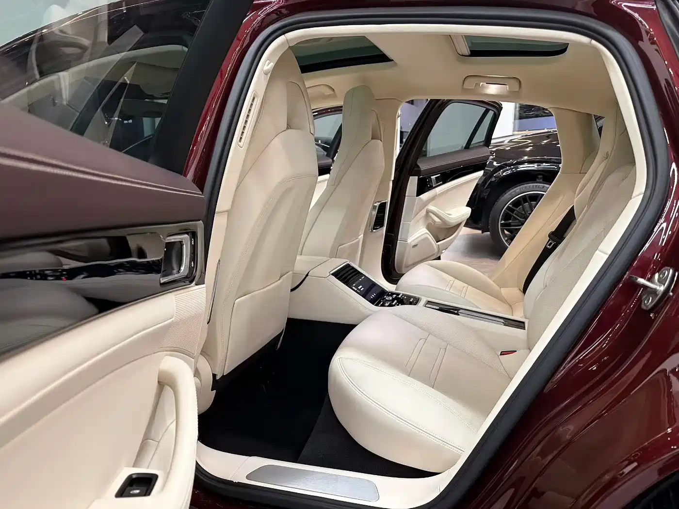 Porsche Panamera 2021 Model Panamera 2.9T фото 9