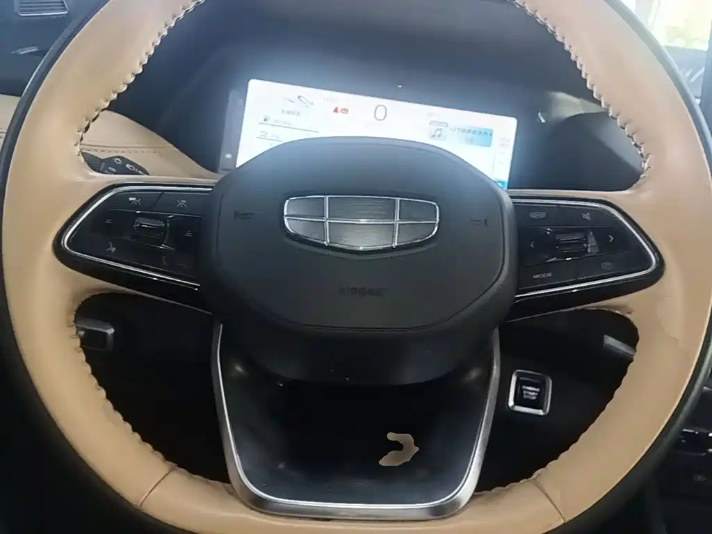 Geely Haoyue L 2023 2023 2.0T DCT Flagship