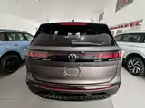 صورة 17 - Volkswagen Teramont