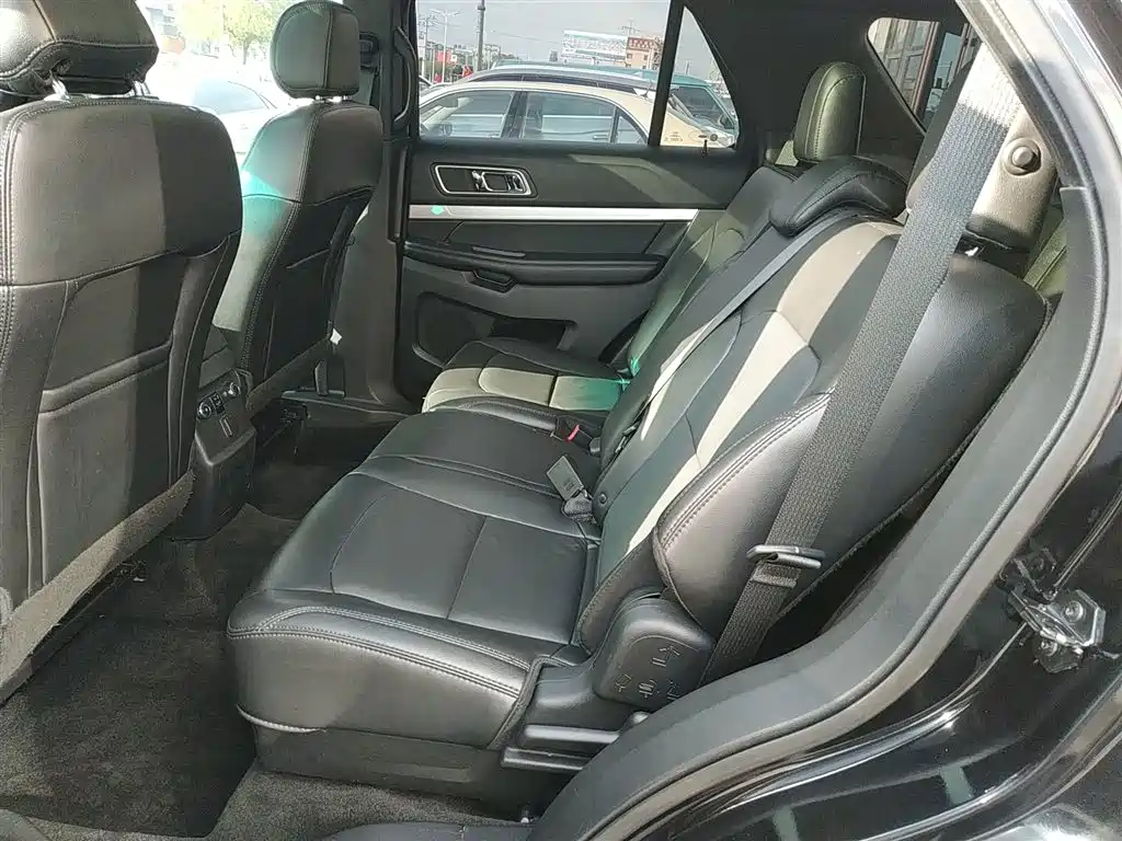 Ford Explorer (Import) 2017 2017 2.3T Trend Edition