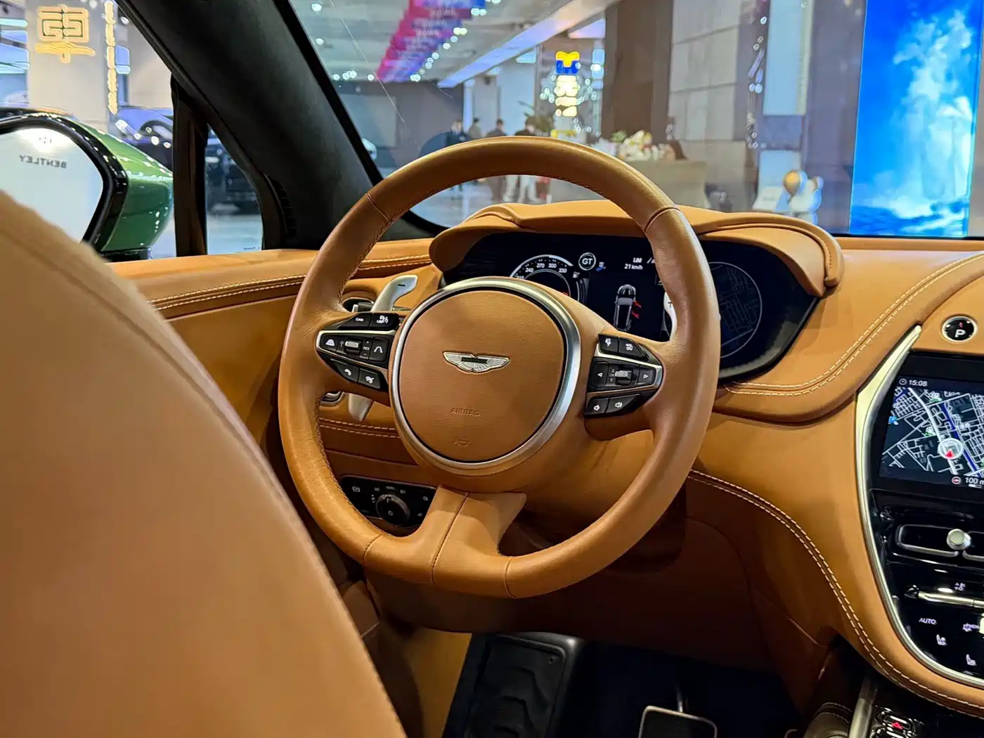 Aston Martin DBX 2023 2023 3.0T STRAIGHT-SIX