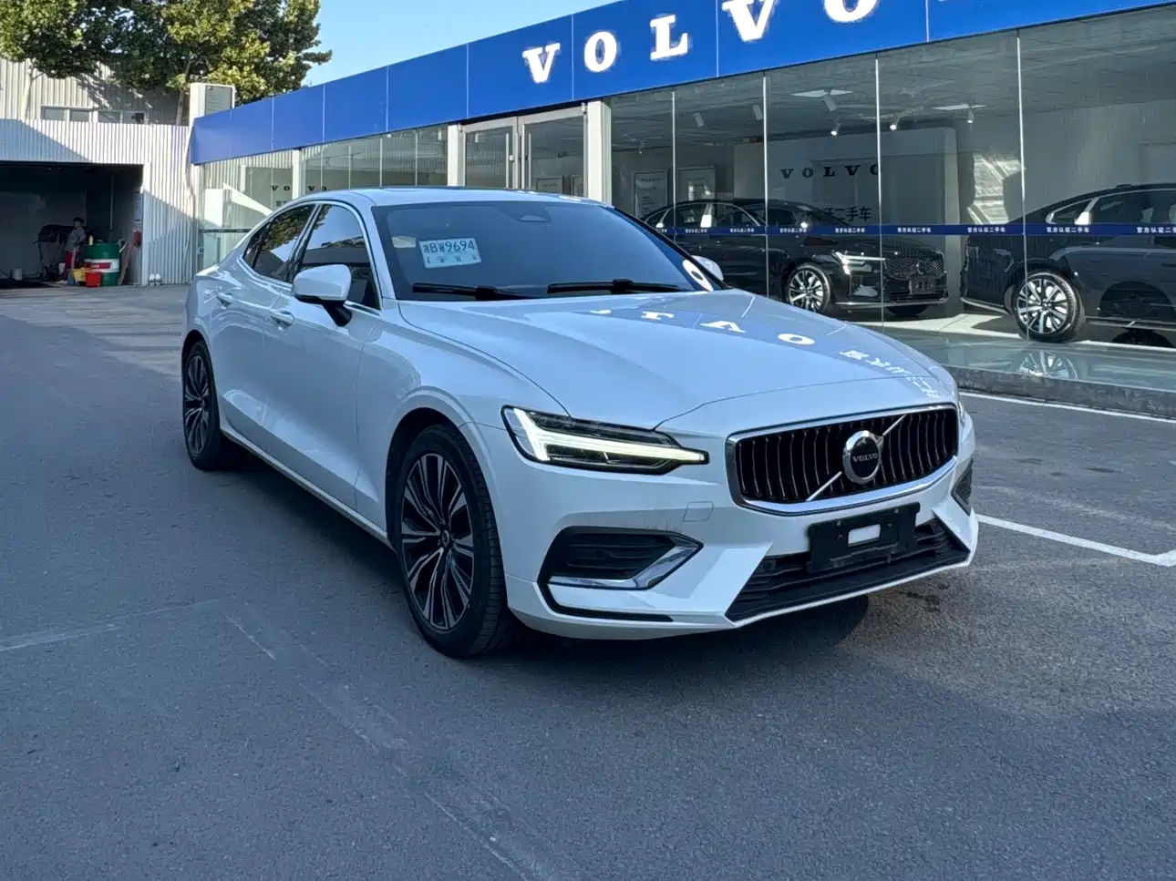 VOLVO S60